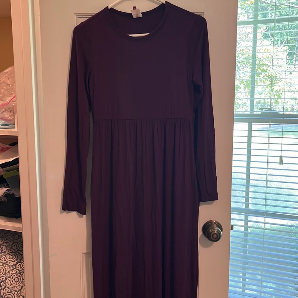 Purple Maxi dress - Picture 2 of 5